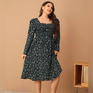 Plus Ditsy Floral Print Square Neck Dress